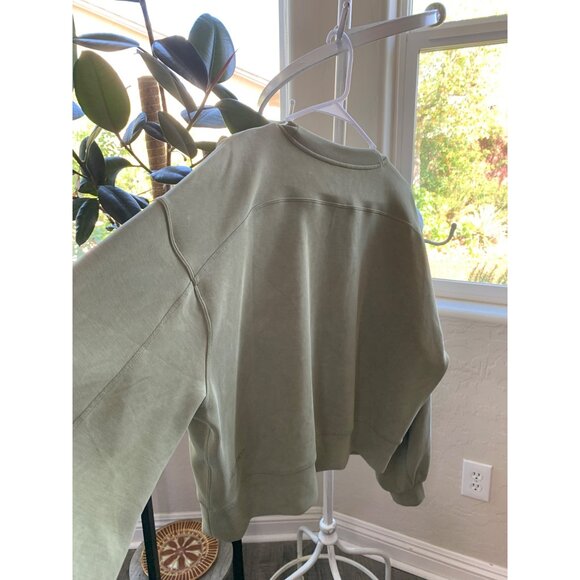 Lululemon Softstreme Perfectly Oversized Cropped Crew Size 10 7179 Army Green - Picture 14 of 15